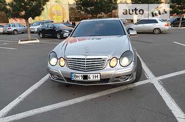 Седан Mercedes-Benz E-Class 2002 в 