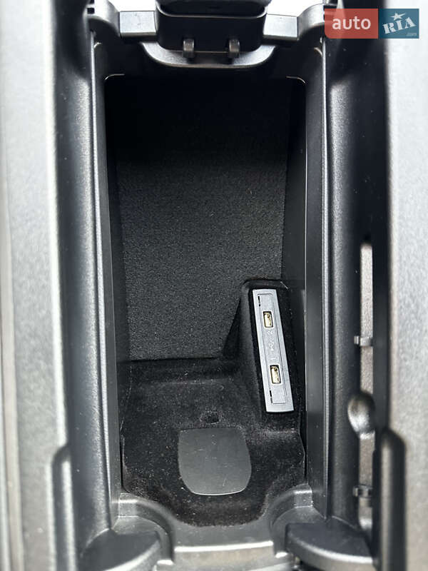 Универсал Mercedes-Benz E-Class 2016 в Черновцах фото 34 Универсал Mercedes-Benz E-Class 2016 в Черновцах