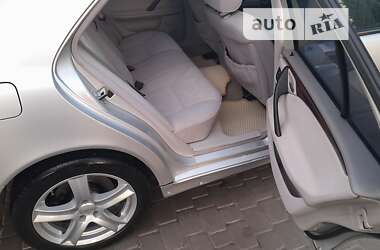 Седан Mercedes-Benz E-Class 2000 в 