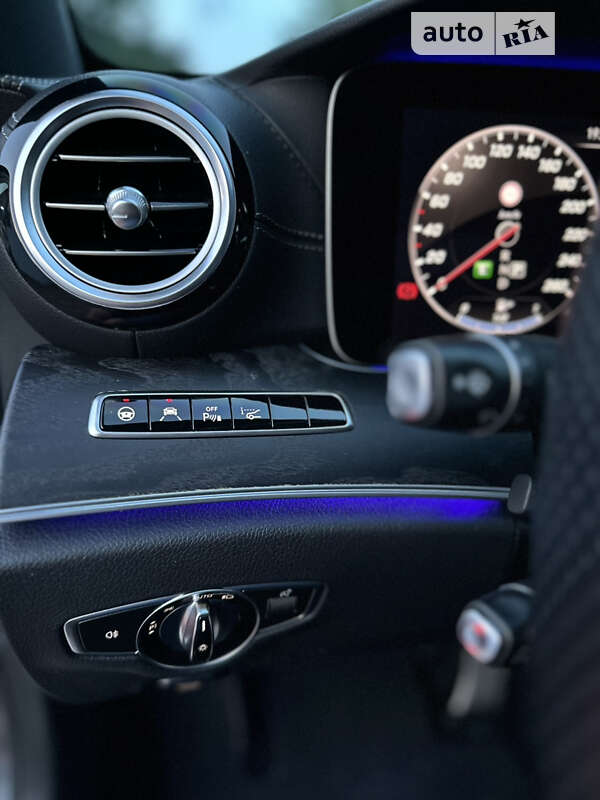 Седан Mercedes-Benz E-Class 2017 в Ивано-Франковске