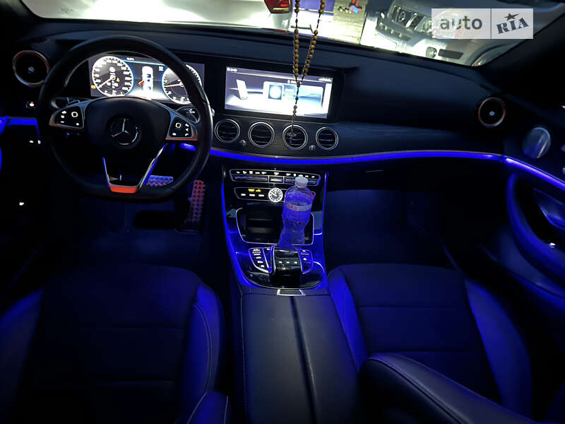 Седан Mercedes-Benz E-Class 2017 в Ивано-Франковске