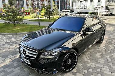 Седан Mercedes-Benz E-Class 2014 в Ивано-Франковске