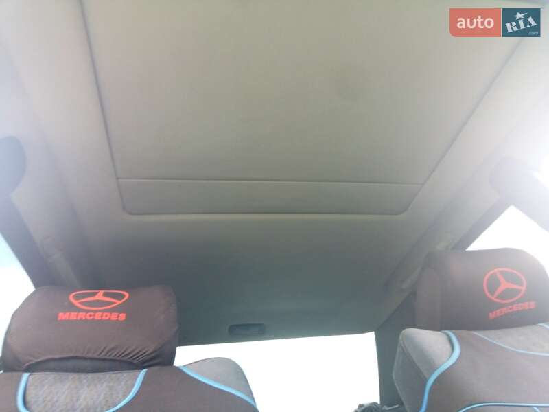 Седан Mercedes-Benz E-Class 1993 в Хмельницькому