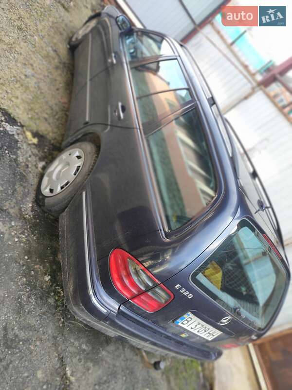 Универсал Mercedes-Benz E-Class 2001 в Полтаве