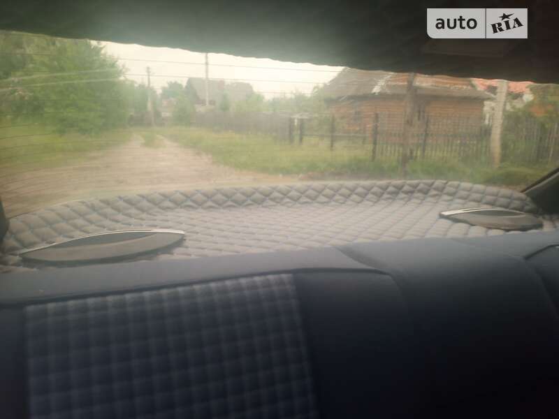 Седан Mercedes-Benz E-Class 1992 в Яремчі фото 6 Седан Mercedes-Benz E-Class 1992 в Яремчі