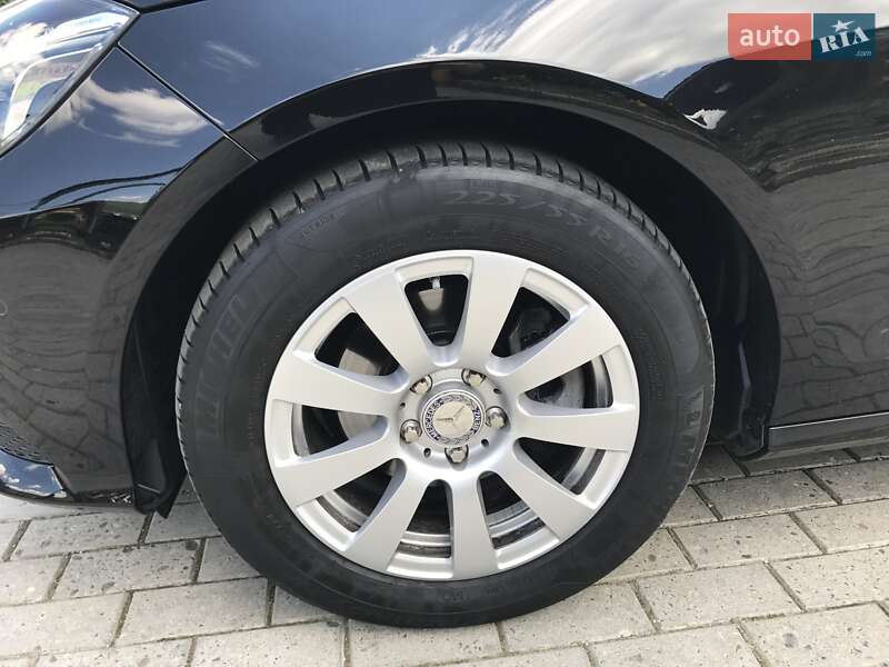 Універсал Mercedes-Benz E-Class 2014 в Ужгороді