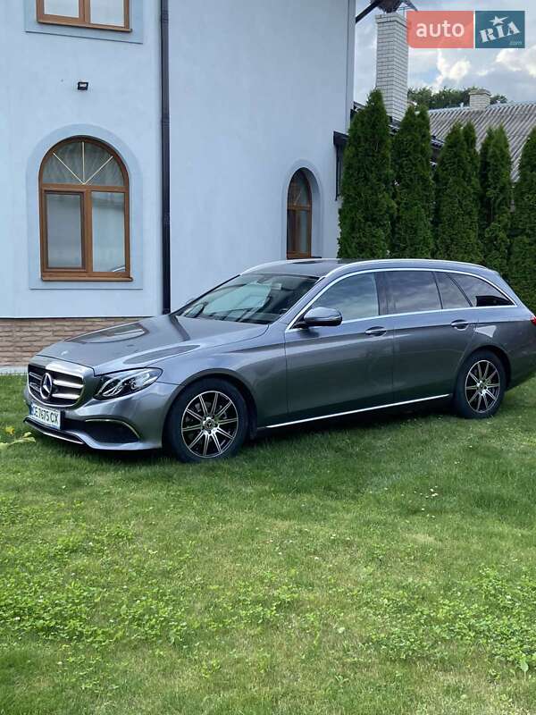 Mercedes-Benz E-Class 2017