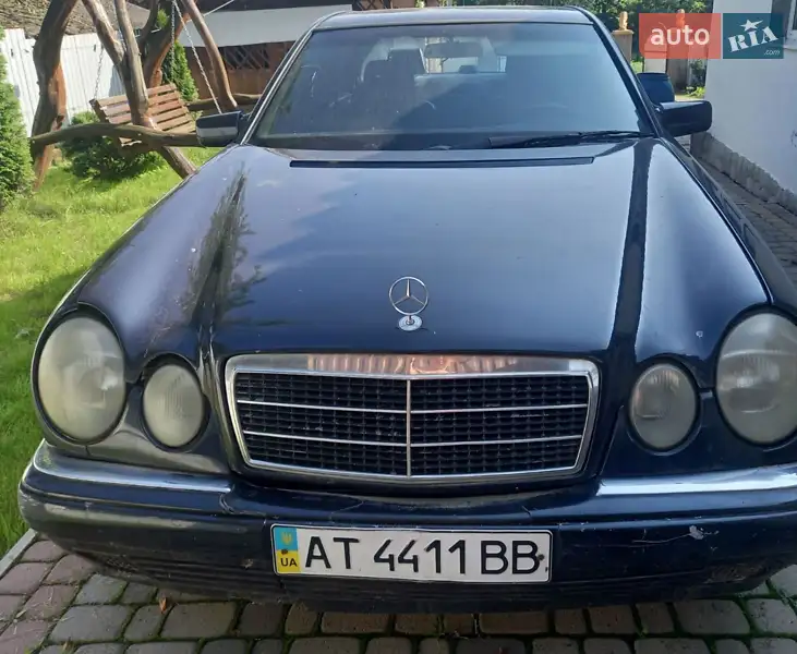 Mercedes-Benz E-Class 1996