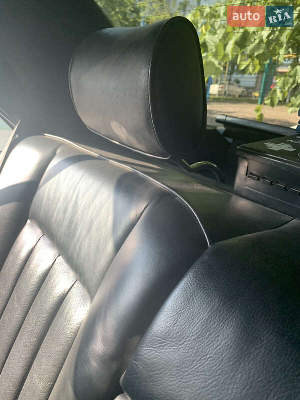 Седан Mercedes-Benz E-Class 1995 в Борисполе