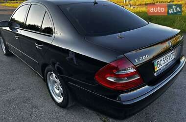 Седан Mercedes-Benz E-Class 2004 в 