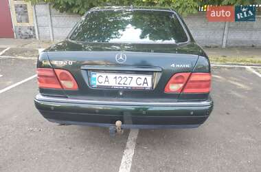 Седан Mercedes-Benz E-Class 1999 в Черкассах