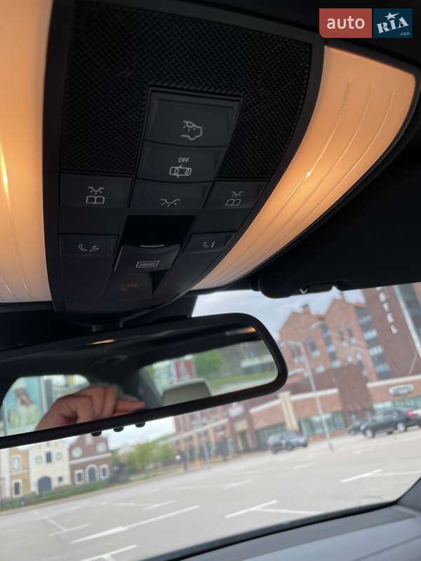 Седан Mercedes-Benz E-Class 2015 в Києві фото 13 Седан Mercedes-Benz E-Class 2015 в Києві