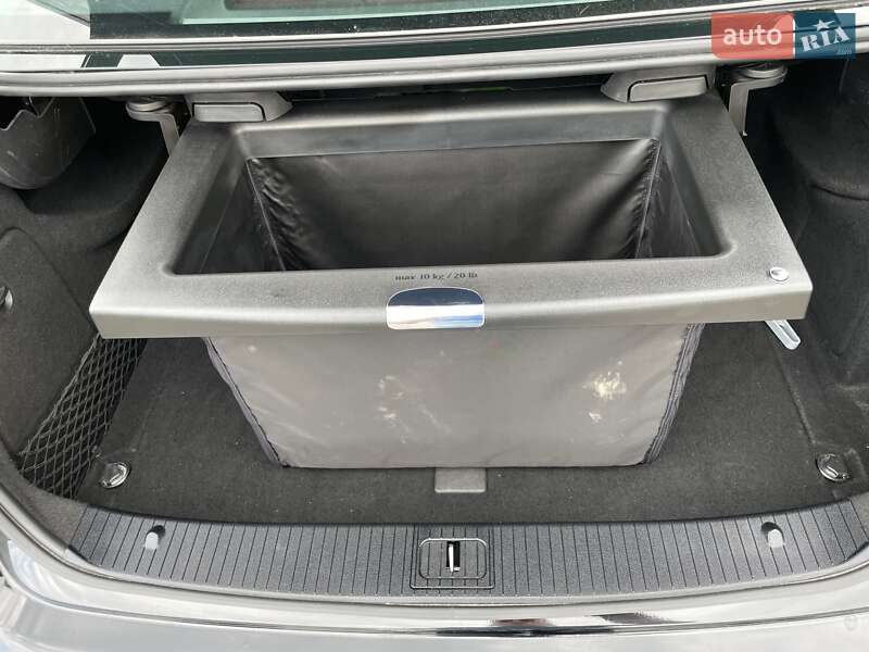 Седан Mercedes-Benz E-Class 2015 в Києві фото 23 Седан Mercedes-Benz E-Class 2015 в Києві