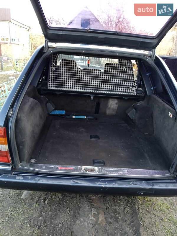 Універсал Mercedes-Benz E-Class 1995 в Києві фото 3 Універсал Mercedes-Benz E-Class 1995 в Києві