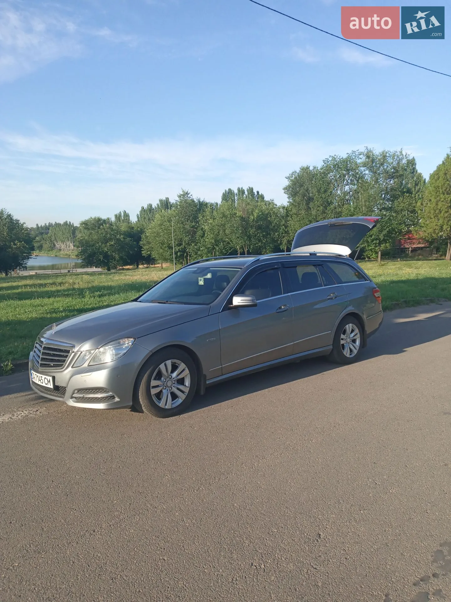 2011 Mercedes-Benz E-klasse - мініатюра 3
