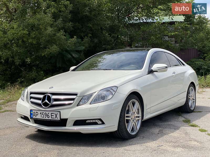 Купе Mercedes-Benz E-Class 2010 в Запорожье