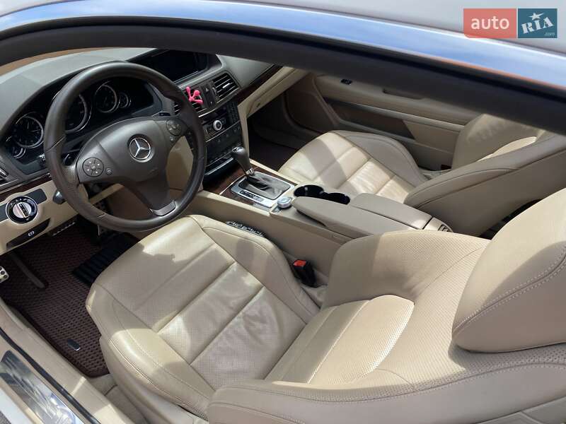 Купе Mercedes-Benz E-Class 2010 в Запорожье