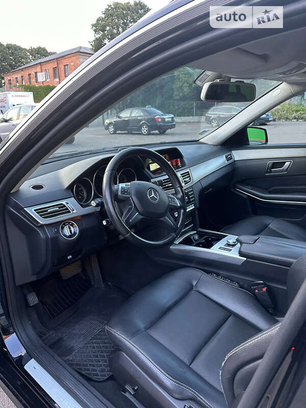Універсал Mercedes-Benz E-Class 2013 в Рівному