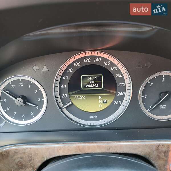 Универсал Mercedes-Benz E-Class 2012 в Киеве