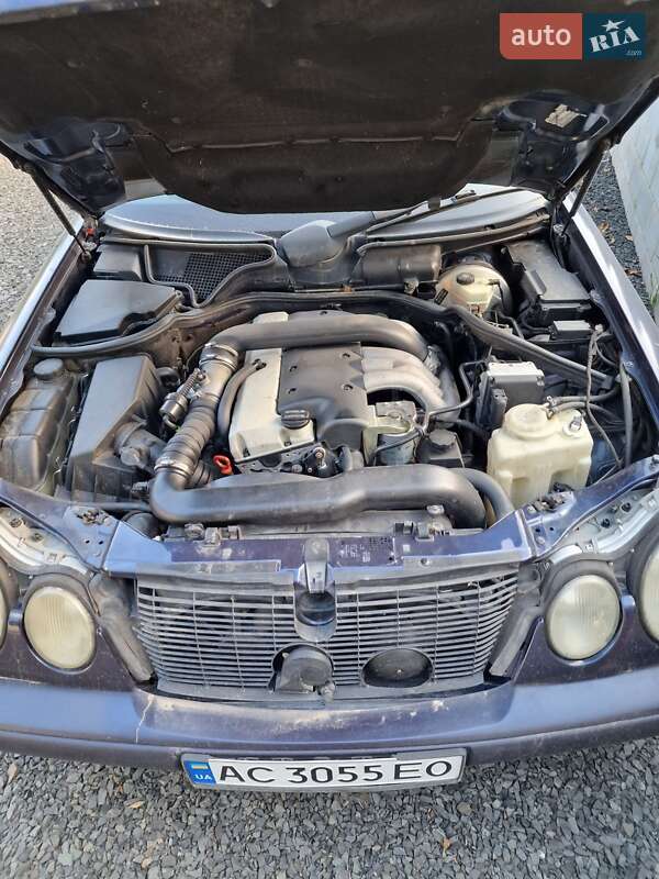 Седан Mercedes-Benz E-Class 1997 в Луцьку