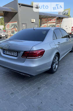Седан Mercedes-Benz E-Class 2015 в 
