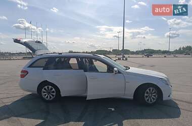 Універсал Mercedes-Benz E-Class 2011 в Львові