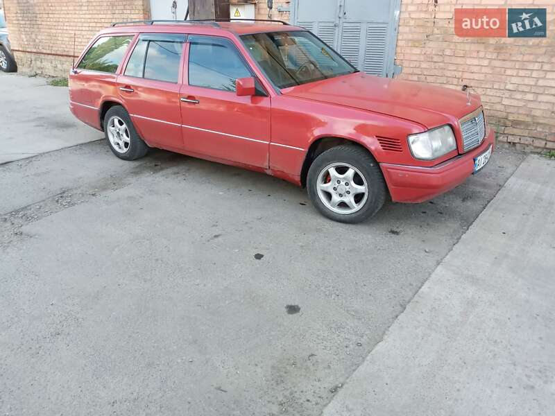 Універсал Mercedes-Benz E-Class 1994 в Києві