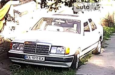 Седан Mercedes-Benz E-Class 1986 в Борисполе