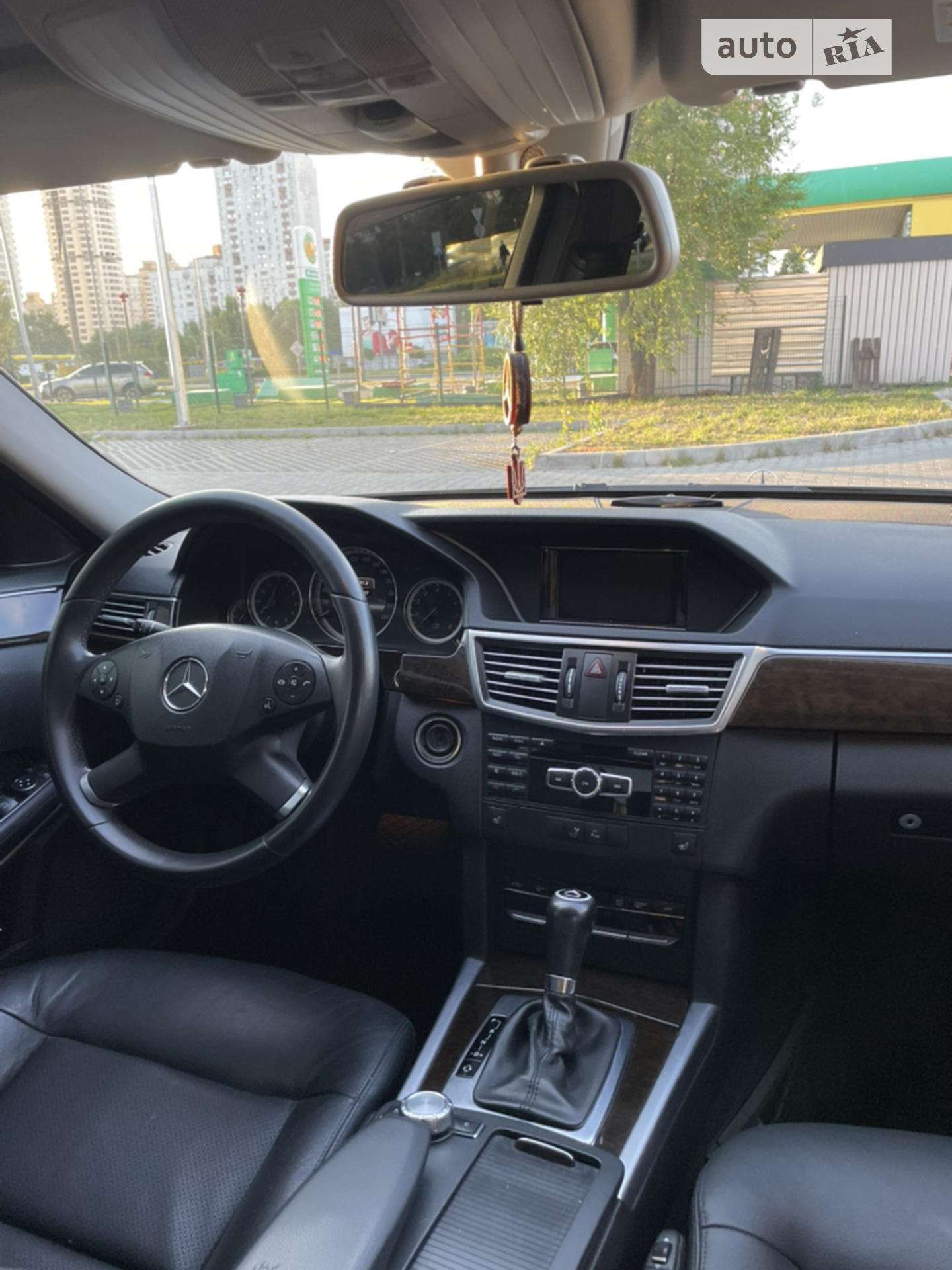 2013 Mercedes-Benz E-klasse - мініатюра 13