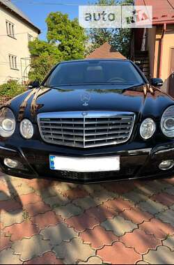 Седан Mercedes-Benz E-Class 2007 в Киеве