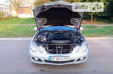 Седан Mercedes-Benz E-Class 2006 в Сокалі