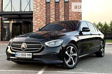 Седан Mercedes-Benz E-Class 2021 в 