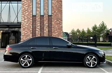 Седан Mercedes-Benz E-Class 2021 в 