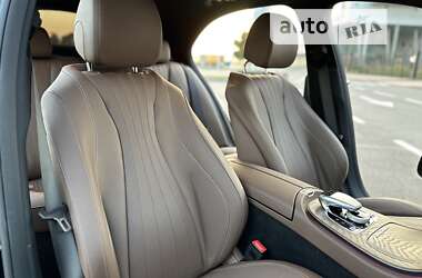 Седан Mercedes-Benz E-Class 2021 в 