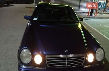 Седан Mercedes-Benz E-Class 1997 в Києві