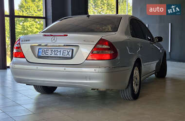 Седан Mercedes-Benz E-Class 2005 в Миколаєві