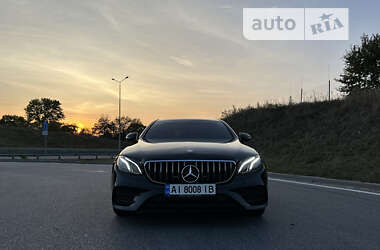 Седан Mercedes-Benz E-Class 2016 в 