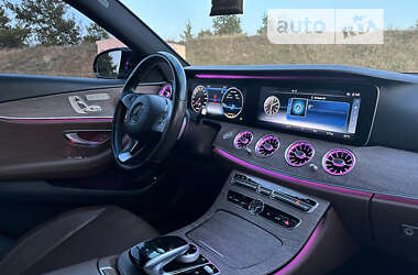 Седан Mercedes-Benz E-Class 2016 в 