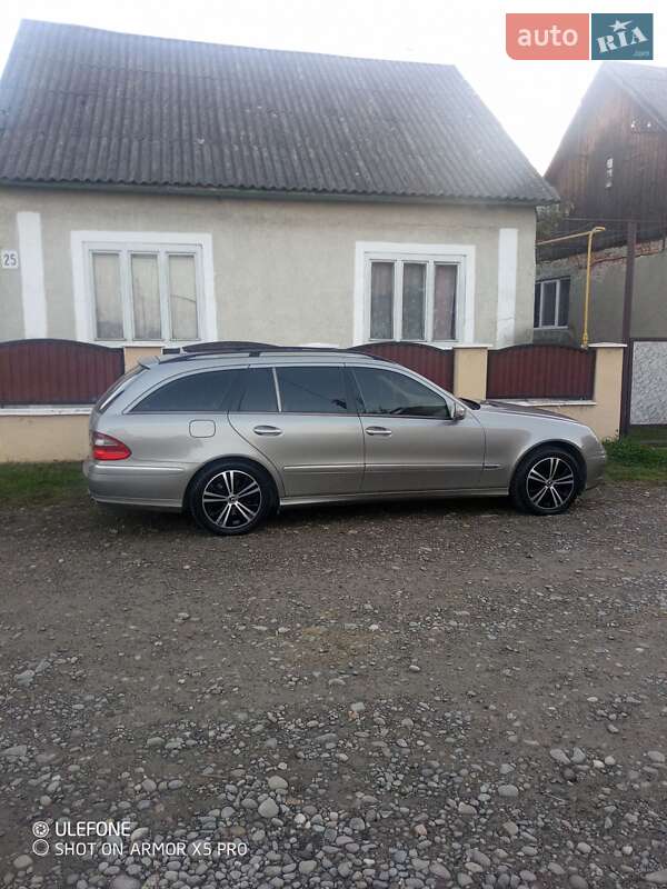 Mercedes-Benz E-Class 2008