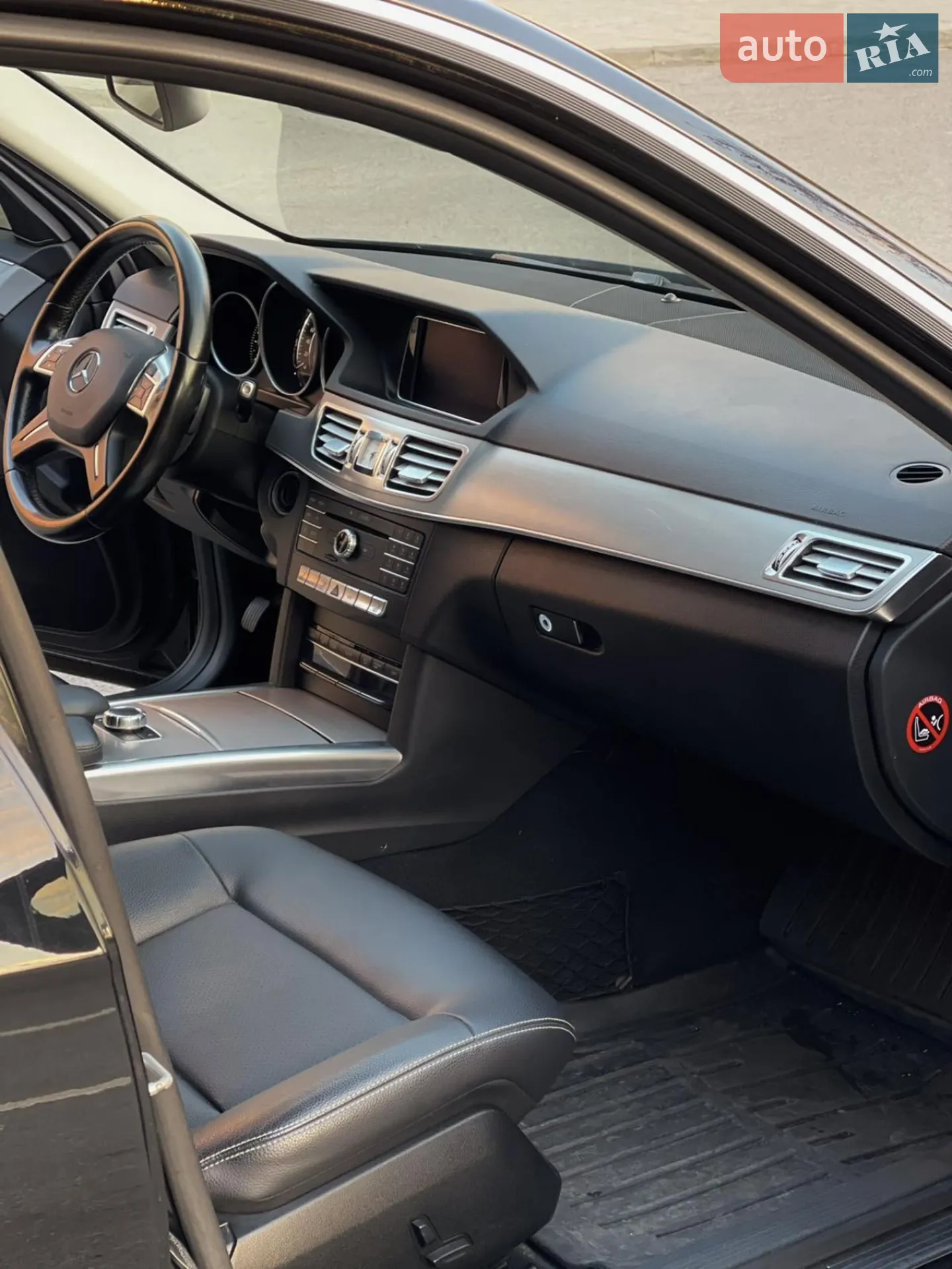 2015 Mercedes-Benz E-klasse - мініатюра 53
