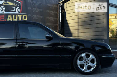Седан Mercedes-Benz E-Class 2001 в 