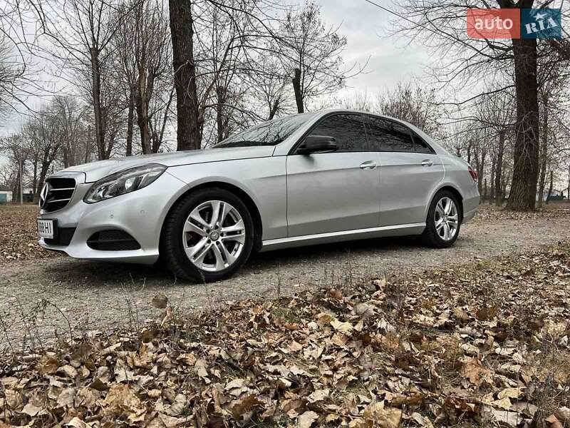 Седан Mercedes-Benz E-Class 2014 в Києві