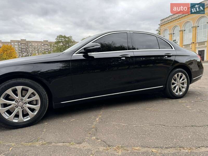 Седан Mercedes-Benz E-Class 2017 в Краматорську фото 3 Седан Mercedes-Benz E-Class 2017 в Краматорську