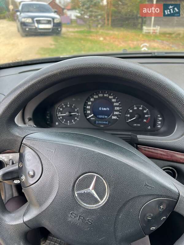 Универсал Mercedes-Benz E-Class 2005 в Косове