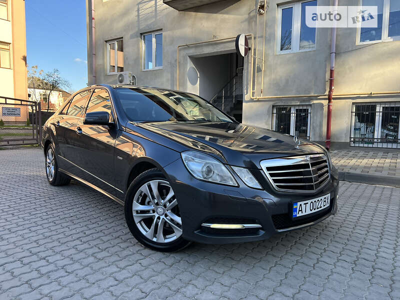 Mercedes-Benz E-Class 2011