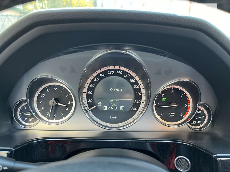 Седан Mercedes-Benz E-Class 2011 в Тлумаче фото 17 Седан Mercedes-Benz E-Class 2011 в Тлумаче