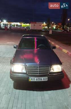 Седан Mercedes-Benz E-Class 1995 в Харькове