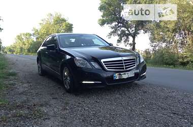 Седан Mercedes-Benz E-Class 2012 в Калуше