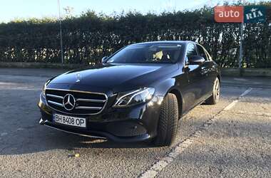 Седан Mercedes-Benz E-Class 2016 в 
