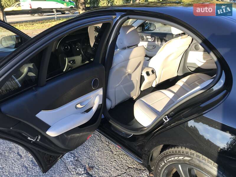 Седан Mercedes-Benz E-Class 2016 в Одессе